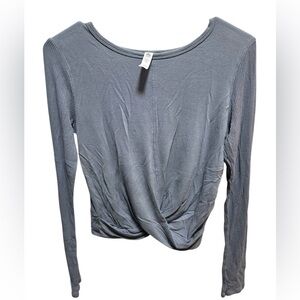 ALO Yoga Slate Long Sleeve Tee